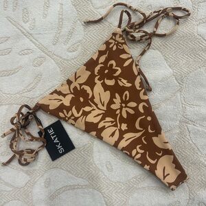 SKATIE Elsa Bottom in Namotu